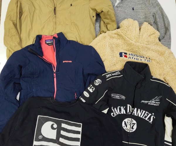 Coats & Jackets
